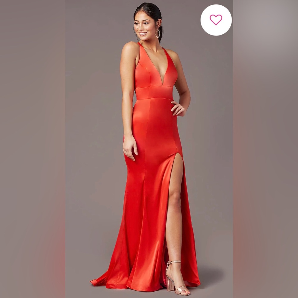 Red PromGirl prom dress